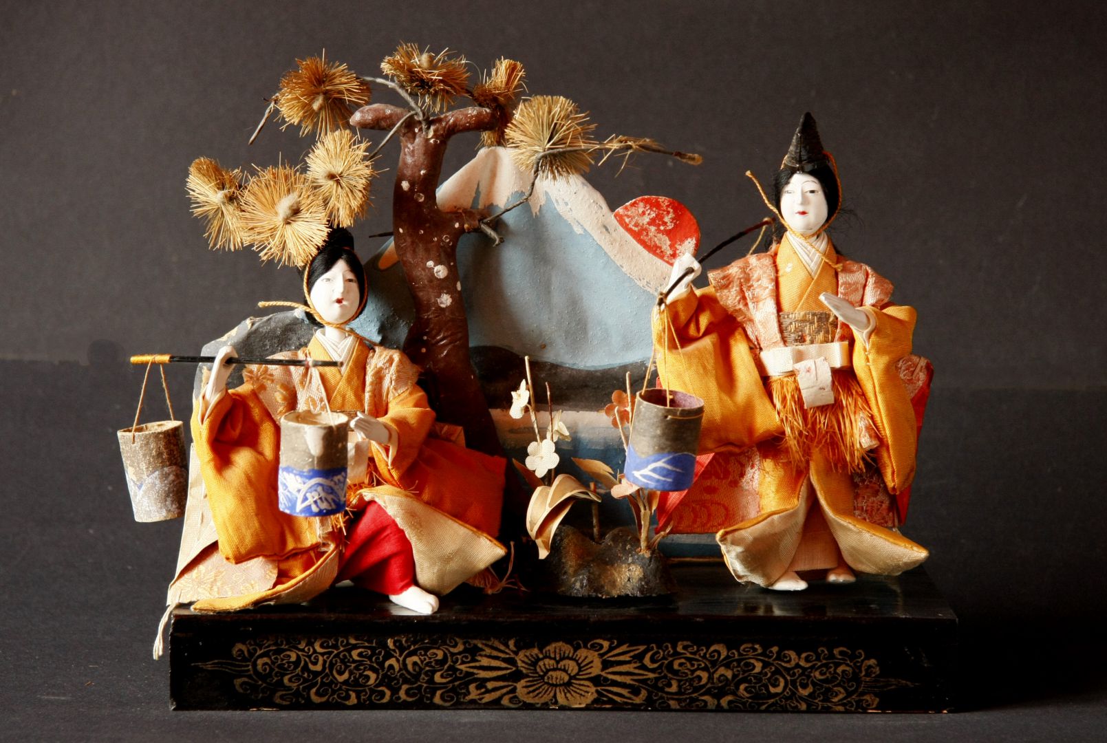 Najwieksza kolekcja antycznych lalek japońskich 