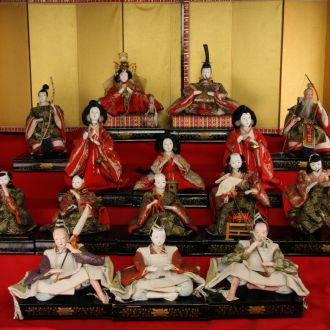 Najwieksza kolekcja antycznych lalek japońskich 